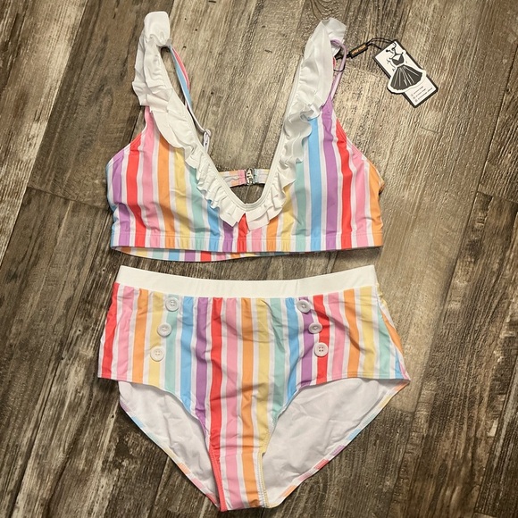 Colorful Striped Bikini Set Size XXL - Picture 11 of 11